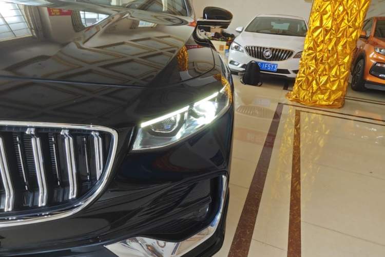 Used Geely Auto Preface 2026 Model Oriental Yao 1.5TD Kunlun Edition Left Front Headlight