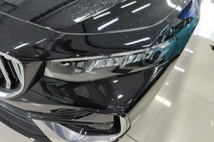 Used Geely Auto Preface 2026 Model Oriental Yao 1.5TD Fuyao Edition Left Front Headlight