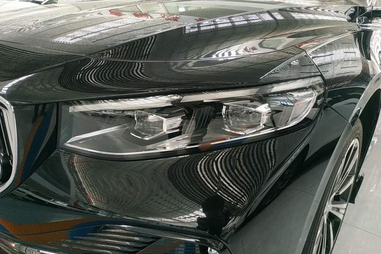 Used Geely Auto Preface 2026 Model Oriental Yao 1.5TD Kunlun Edition Left Front Headlight