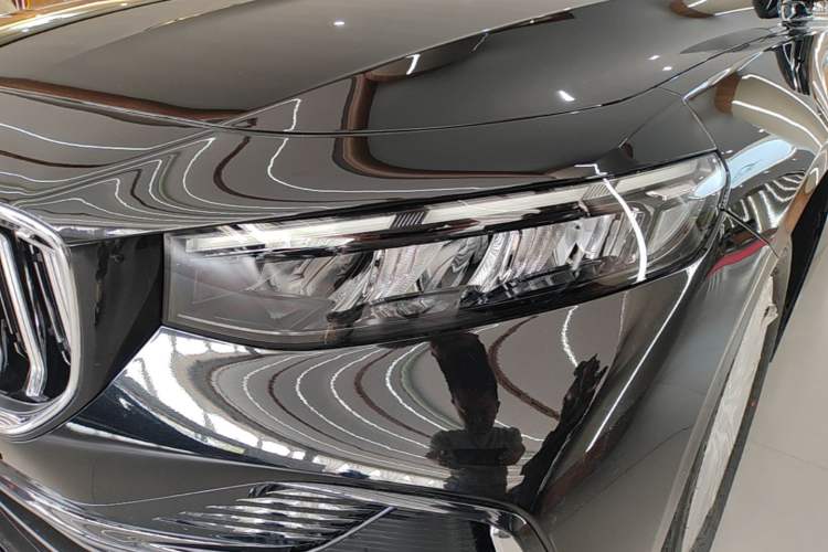 Used Geely Auto Preface 2026 Model Oriental Yao 1.5TD Fuyao Edition Left Front Headlight