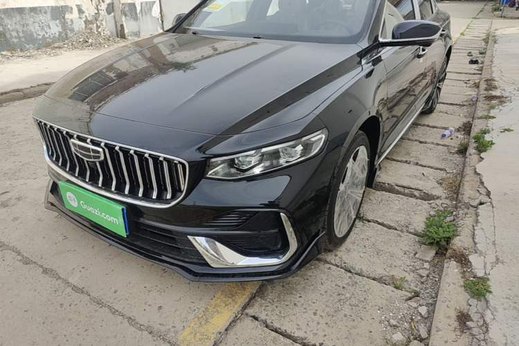 Used Geely Auto Preface 2026 Model Oriental Yao 1.5TD Kunlun Edition Left Front Headlight
