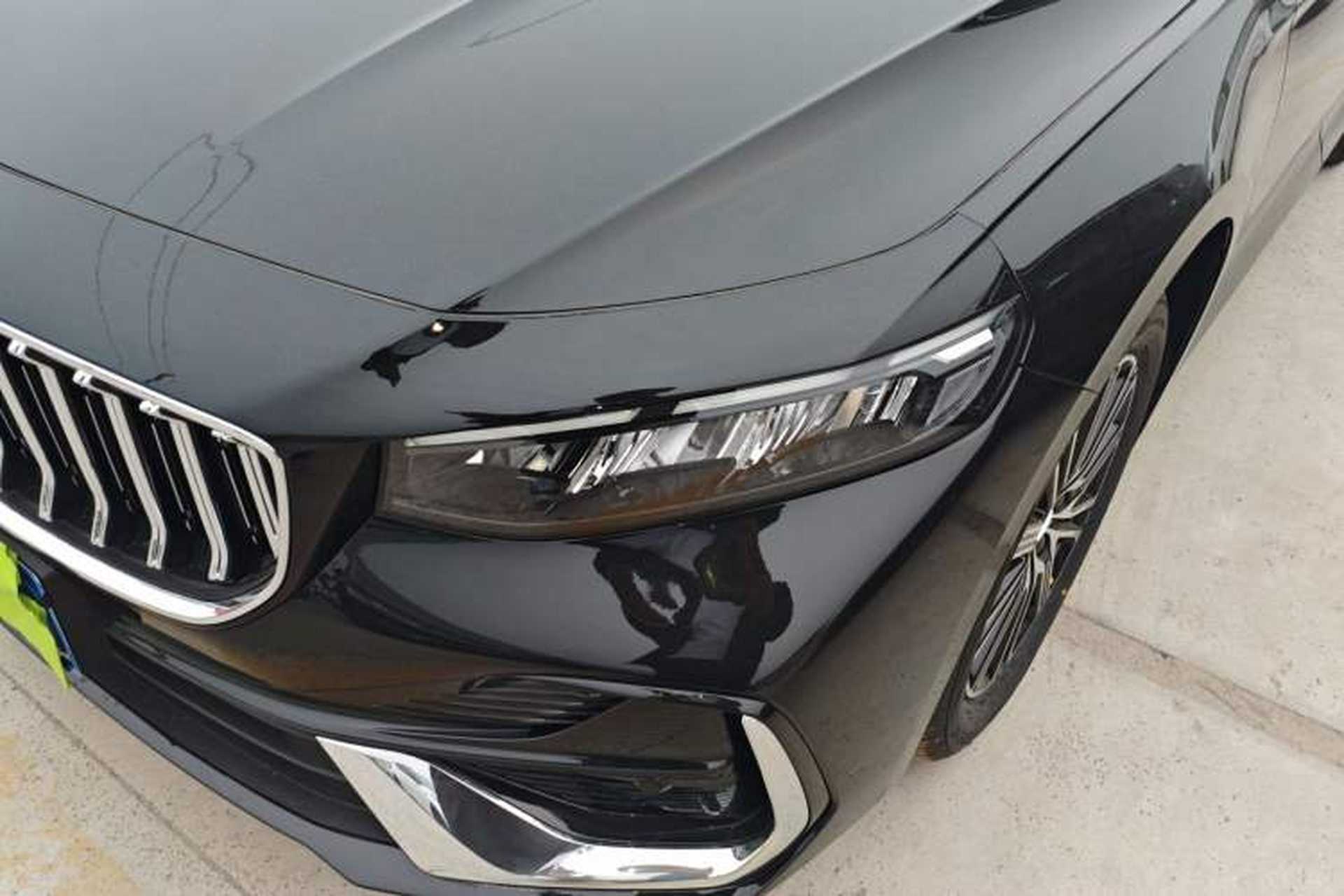 Used Geely Auto Preface 2026 Model Oriental Yao 1.5TD Fuyao Edition Left Front Headlight