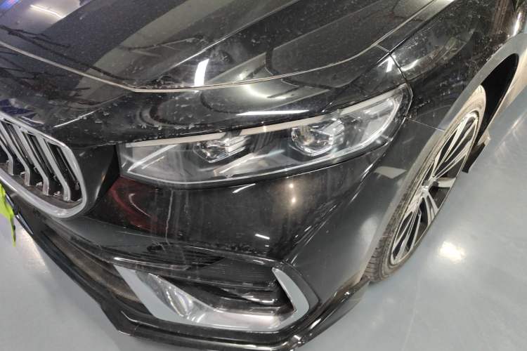 Used Geely Auto Preface 2026 Model Oriental Yao 1.5TD Kunlun Edition Left Front Headlight