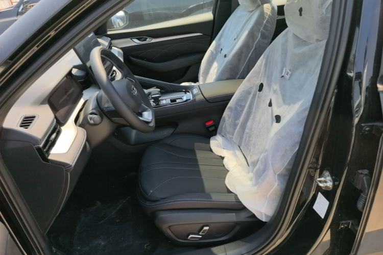 Used Geely Auto Preface 2026 Model Oriental Yao 1.5TD Kunlun Edition Left Front Seat