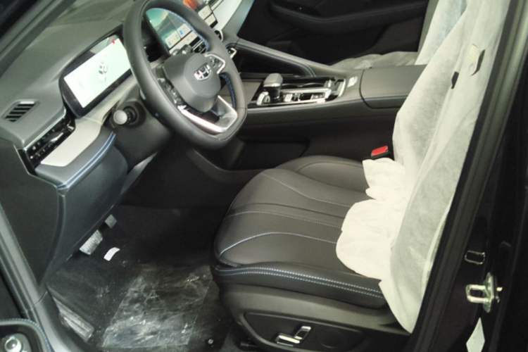 Used Geely Auto Preface 2026 Model Oriental Yao 1.5TD Kunlun Edition Left Front Seat