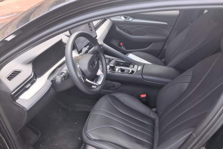Used Geely Auto Preface 2026 Model Oriental Yao 1.5TD Fuyao Edition Left Front Seat