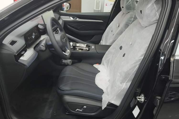 Used Geely Auto Preface 2026 Model Oriental Yao 1.5TD Fuyao Edition Left Front Seat