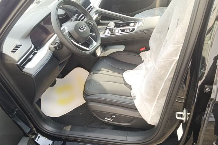Used Geely Auto Preface 2026 Model Oriental Yao 1.5TD Kunlun Edition Left Front Seat