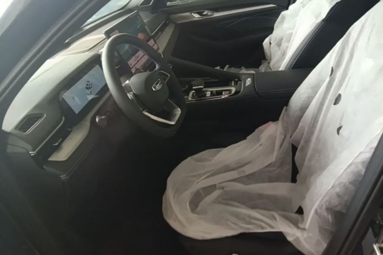 Used Geely Auto Preface 2026 Model Oriental Yao 1.5TD Fuyao Edition Left Front Seat