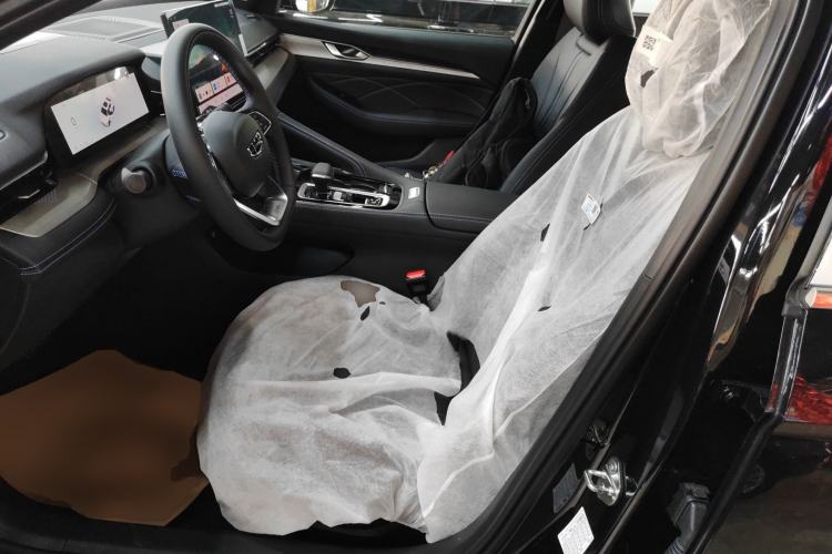 Used Geely Auto Preface 2026 Model Oriental Yao 1.5TD Fuyao Edition Left Front Seat
