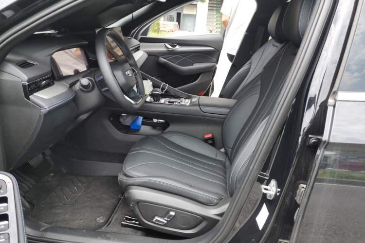 Used Geely Auto Preface 2026 Model Oriental Yao 1.5TD Kunlun Edition Left Front Seat