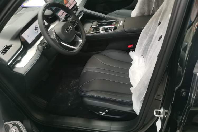 Used Geely Auto Preface 2026 Model Oriental Yao 1.5TD Kunlun Edition Left Front Seat