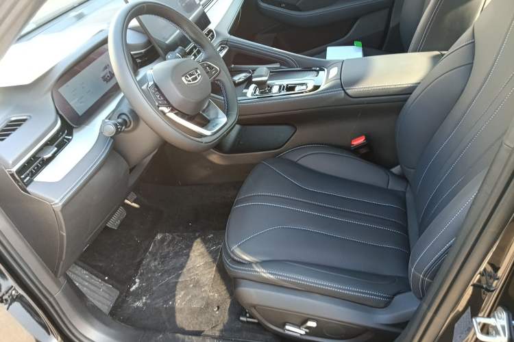 Used Geely Auto Preface 2026 Model Oriental Yao 1.5TD Fuyao Edition Left Front Seat