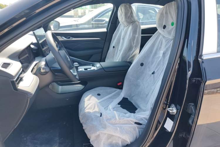 Used Geely Auto Preface 2026 Model Oriental Yao 1.5TD Kunlun Edition Left Front Seat