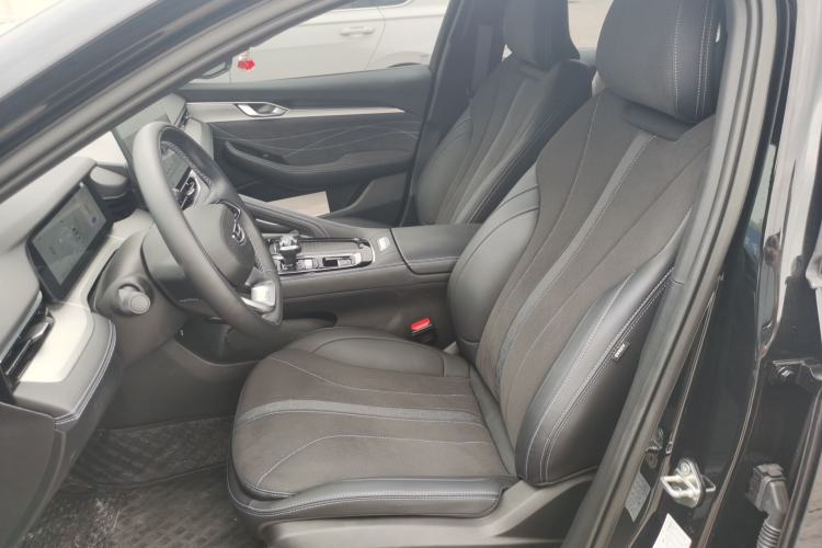 Used Geely Auto Preface 2026 Model Oriental Yao 2.0TD Lanxing Edition Left Front Seat
