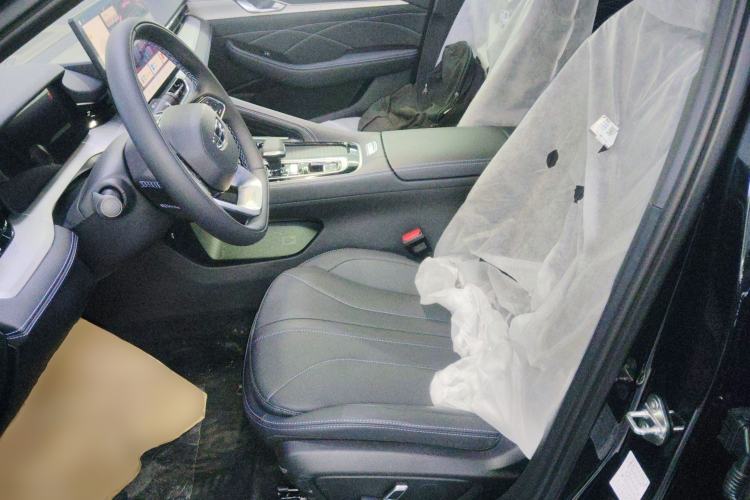 Used Geely Auto Preface 2026 Model Oriental Yao 1.5TD Fuyao Edition Left Front Seat
