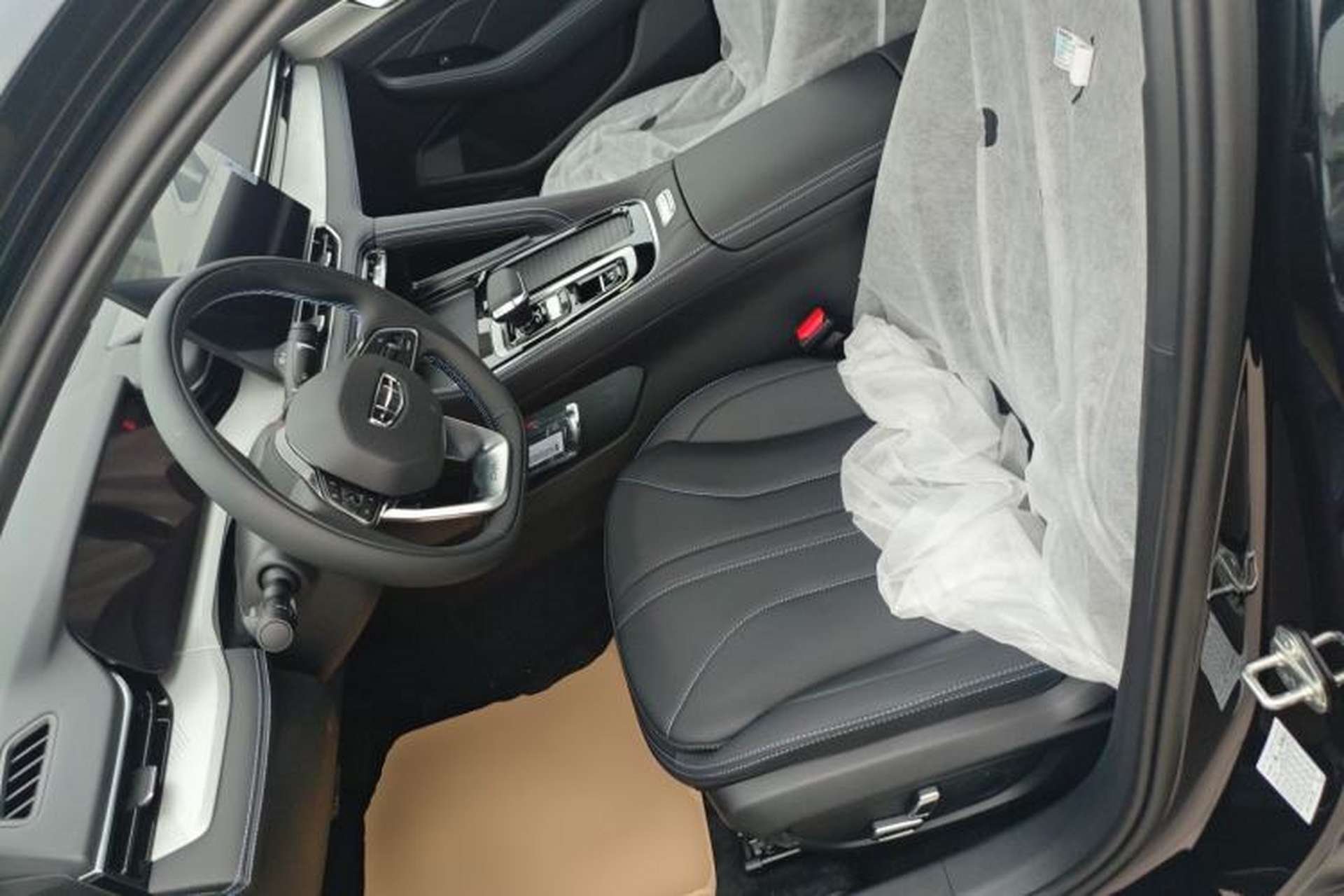 Used Geely Auto Preface 2026 Model Oriental Yao 1.5TD Fuyao Edition Left Front Seat