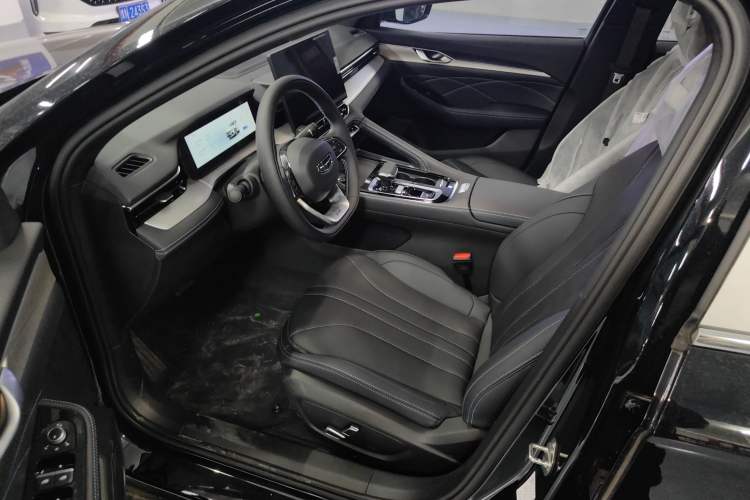 Used Geely Auto Preface 2026 Model Oriental Yao 1.5TD Kunlun Edition Left Front Seat