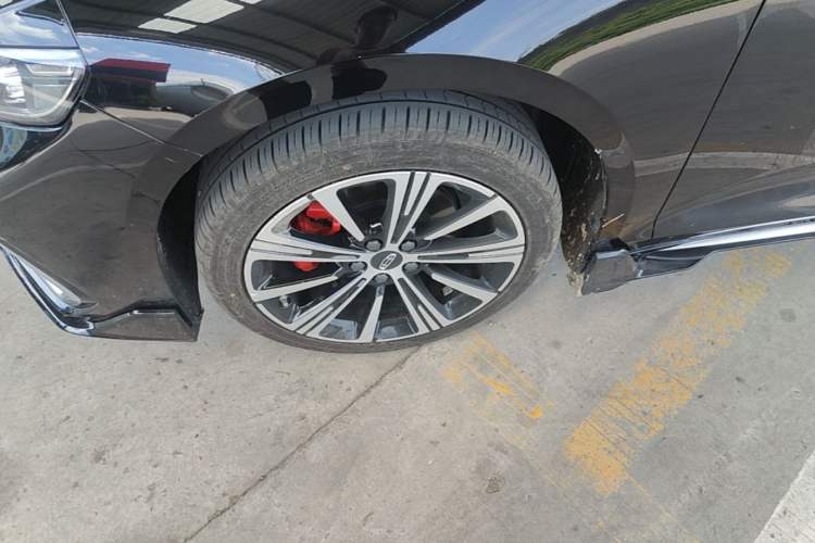Used Geely Auto Preface 2026 Model Oriental Yao 2.0TD Xiaohan Edition Left Front Wheel Hub