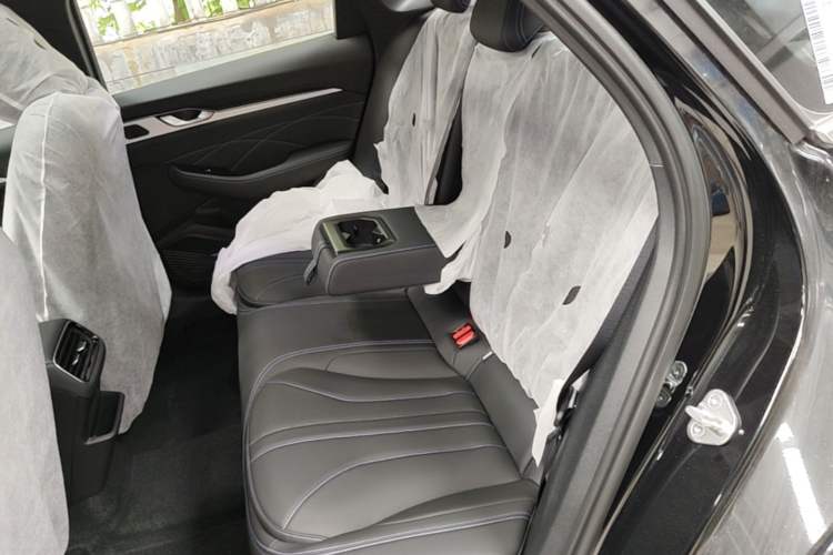 Used Geely Auto Preface 2026 Model Oriental Yao 1.5TD Kunlun Edition Left Rear Seat