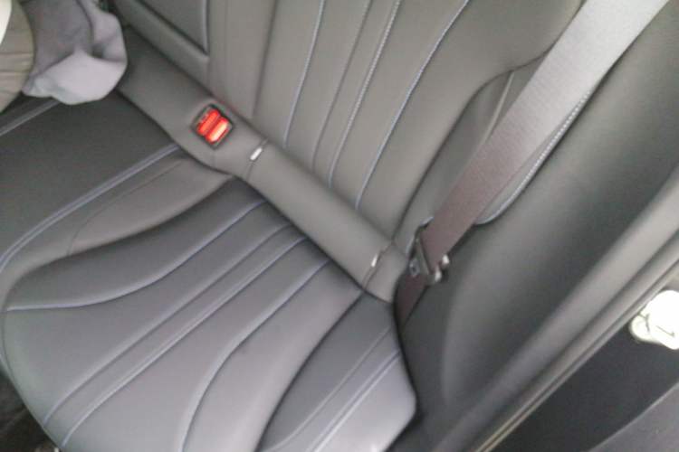 Used Geely Auto Preface 2026 Model Oriental Yao 1.5TD Kunlun Edition Left Rear Seat