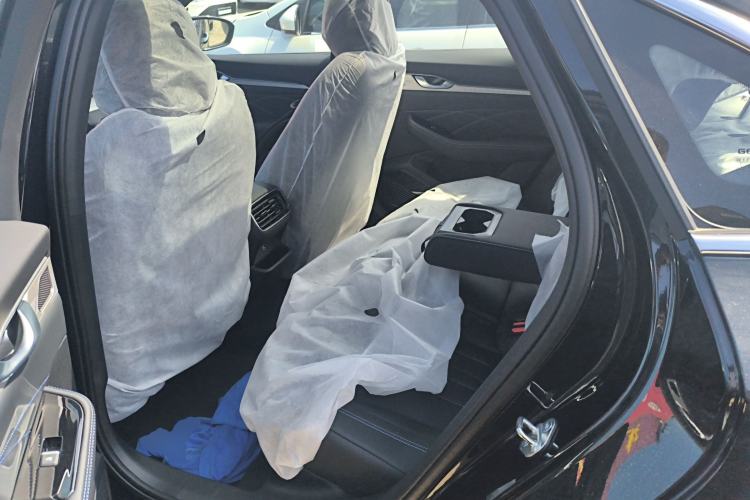 Used Geely Auto Preface 2026 Model Oriental Yao 1.5TD Fuyao Edition Left Rear Seat