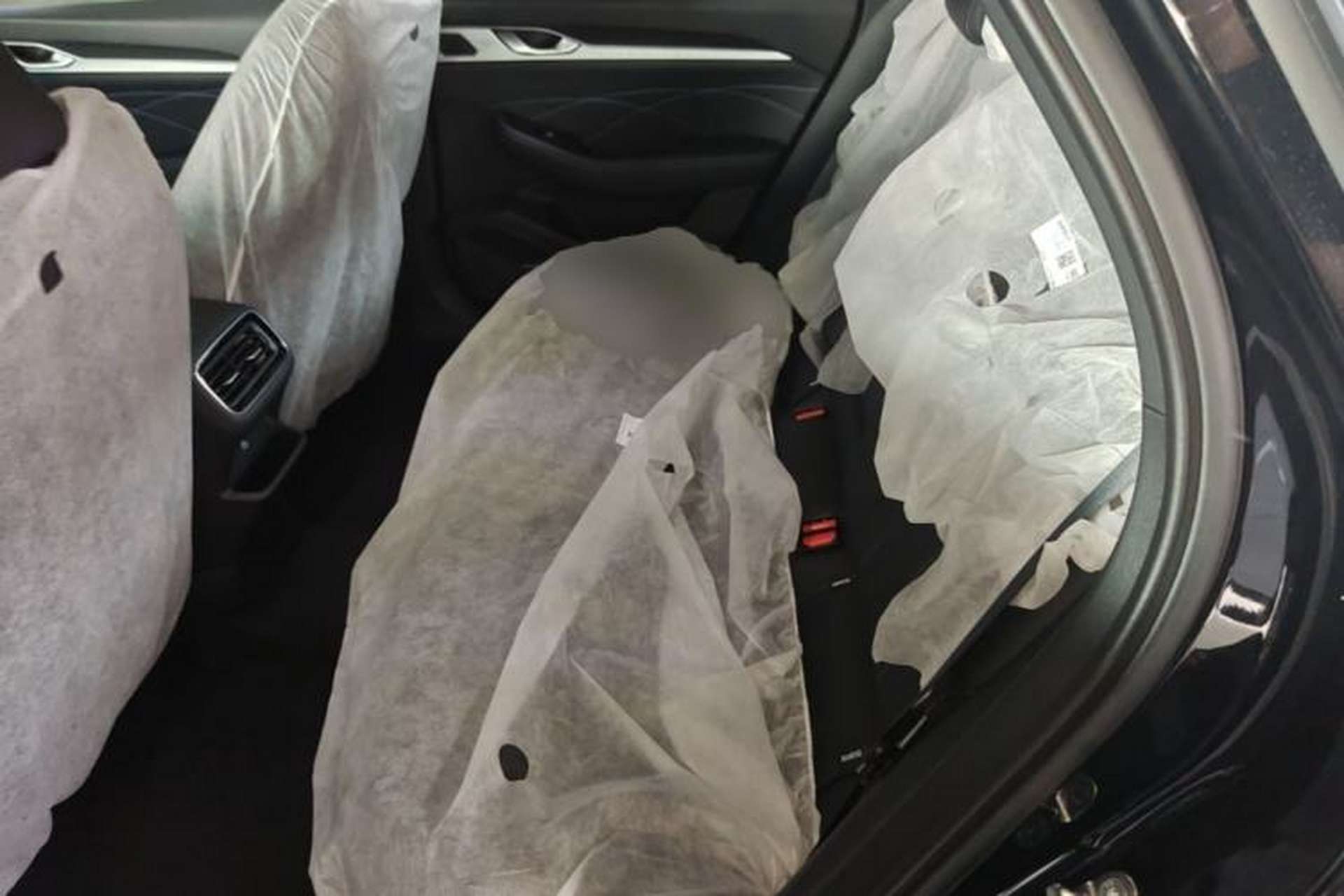 Used Geely Auto Preface 2026 Model Oriental Yao 1.5TD Fuyao Edition Left Rear Seat