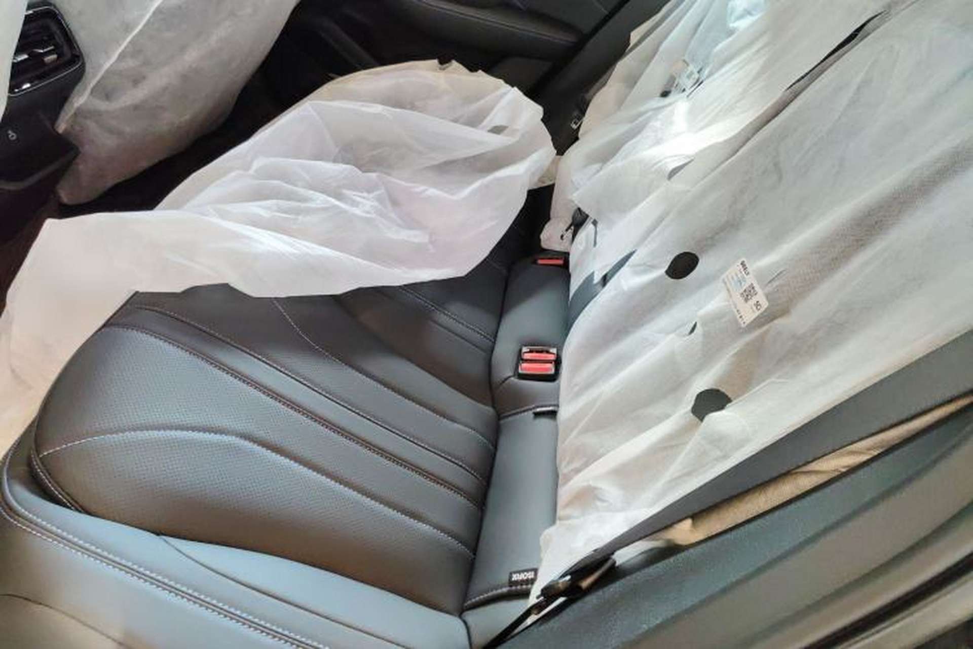 Used Geely Auto Preface 2026 Model Oriental Yao 1.5TD Fuyao Edition Left Rear Seat