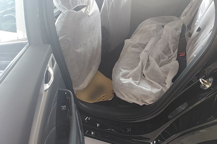 Used Geely Auto Preface 2026 Model Oriental Yao 1.5TD Fuyao Edition Left Rear Seat