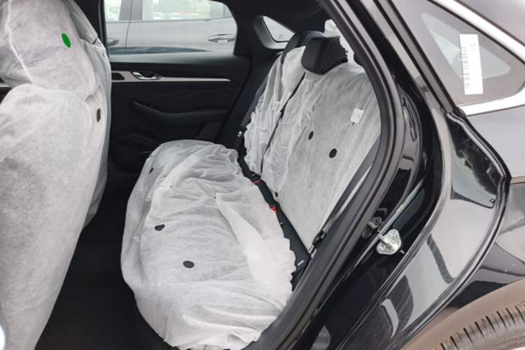 Used Geely Auto Preface 2026 Model Oriental Yao 1.5TD Kunlun Edition Left Rear Seat