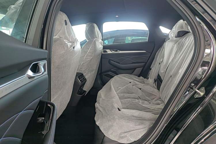 Used Geely Auto Preface 2026 Model Oriental Yao 1.5TD Fuyao Edition Left Rear Seat