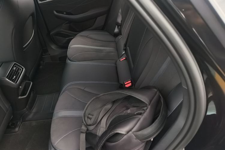 Used Geely Auto Preface 2026 Model Oriental Yao 2.0TD Lanxing Edition Left Rear Seat