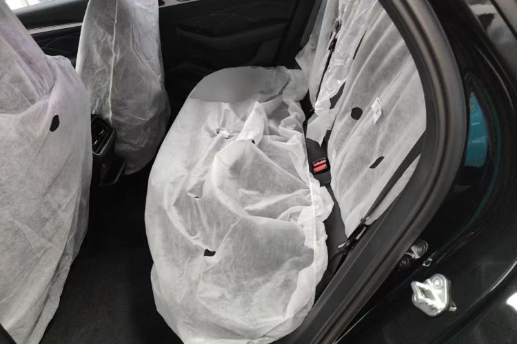Used Geely Auto Preface 2026 Model Oriental Yao 1.5TD Fuyao Edition Left Rear Seat