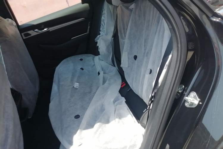 Used Geely Auto Preface 2026 Model Oriental Yao 1.5TD Fuyao Edition Left Rear Seat