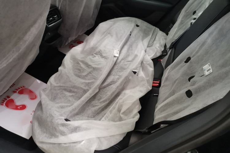 Used Geely Auto Preface 2026 Model Oriental Yao 1.5TD Fuyao Edition Left Rear Seat