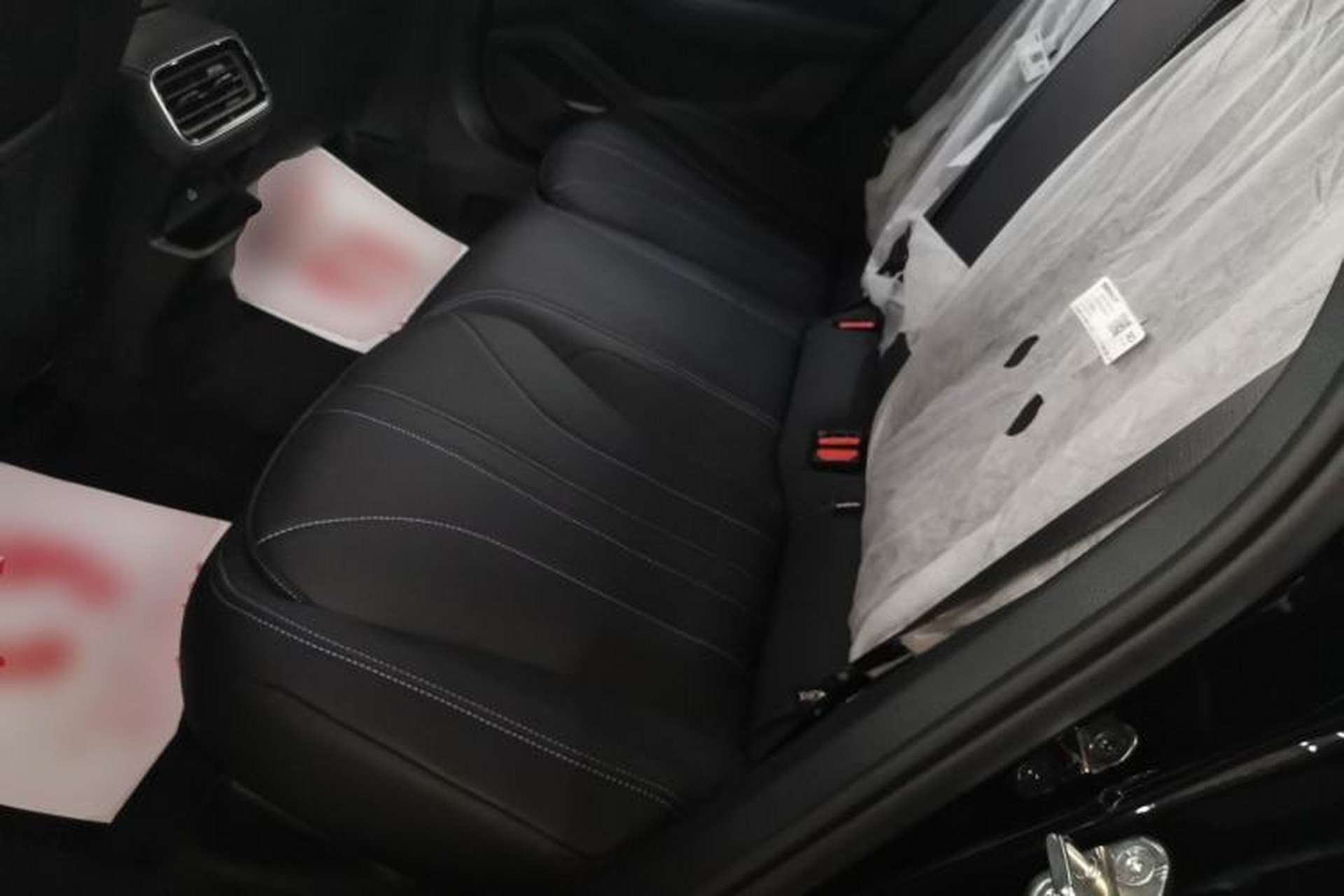 Used Geely Auto Preface 2026 Model Oriental Yao 1.5TD Fuyao Edition Left Rear Seat