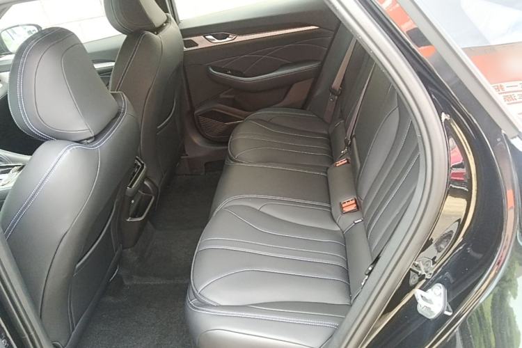Used Geely Auto Preface 2026 Model Oriental Yao 1.5TD Fuyao Edition Left Rear Seat