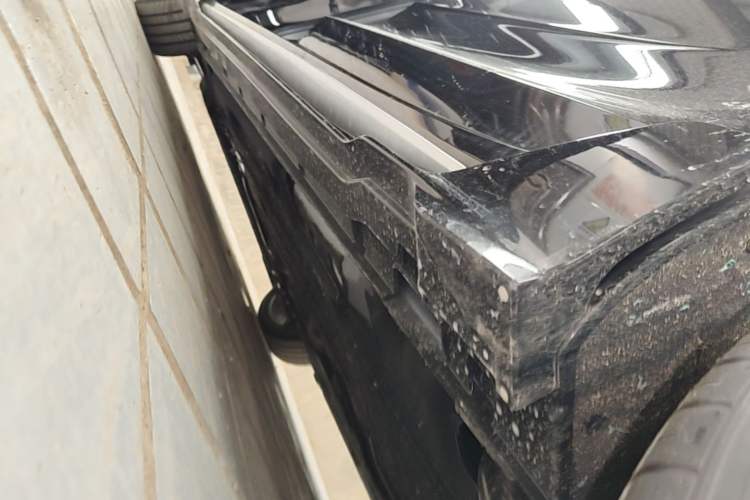 Used Geely Auto Preface 2026 Model Oriental Yao 1.5TD Kunlun Edition Left Side Sill