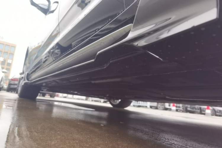 Used Geely Auto Preface 2026 Model Oriental Yao 1.5TD Kunlun Edition Left Side Sill
