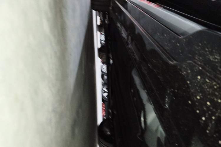 Used Geely Auto Preface 2026 Model Oriental Yao 1.5TD Kunlun Edition Left Side Sill