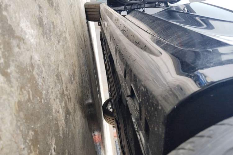 Used Geely Auto Preface 2026 Model Oriental Yao 1.5TD Fuyao Edition Left Side Sill
