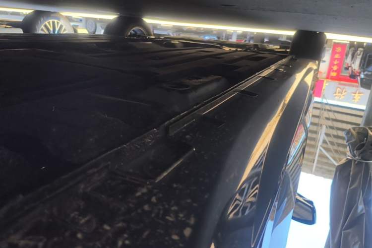 Used Geely Auto Preface 2026 Model Oriental Yao 1.5TD Fuyao Edition Left Side Sill