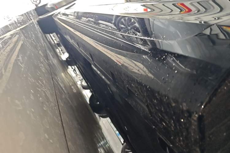 Used Geely Auto Preface 2026 Model Oriental Yao 1.5TD Fuyao Edition Left Side Sill