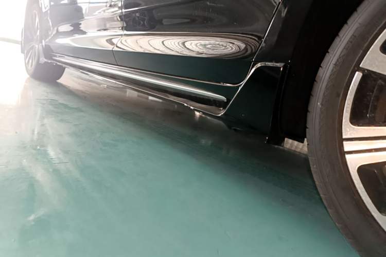 Used Geely Auto Preface 2026 Model Oriental Yao 1.5TD Kunlun Edition Left Side Sill