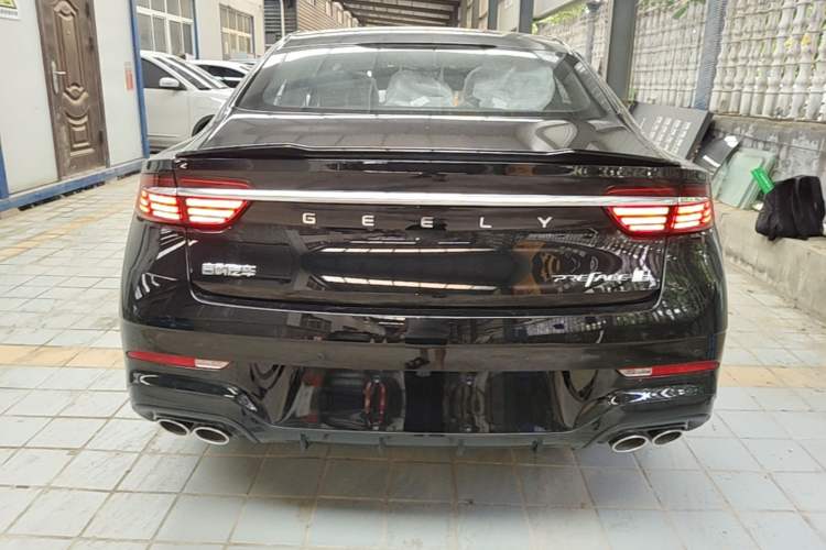 Used Geely Auto Preface 2026 Model Oriental Yao 1.5TD Kunlun Edition Rear