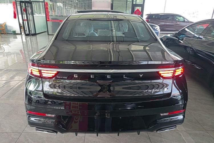 Used Geely Auto Preface 2026 Model Oriental Yao 1.5TD Fuyao Edition Rear