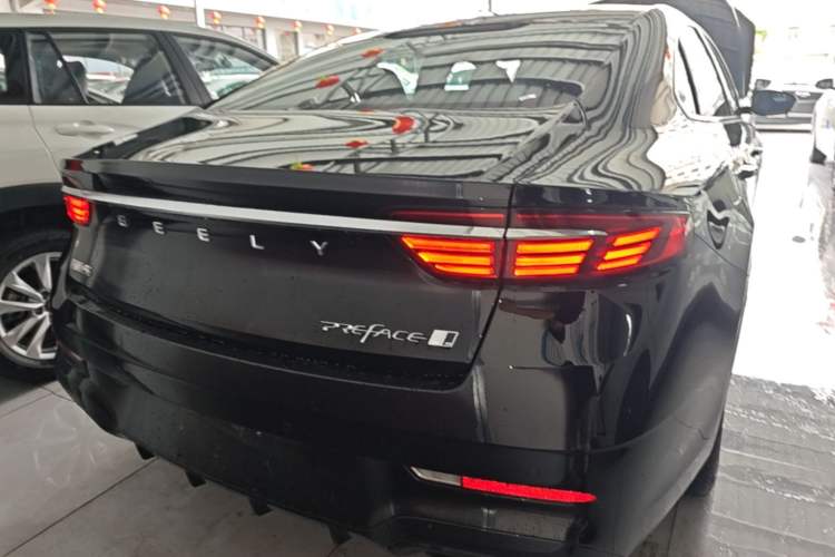 Used Geely Auto Preface 2026 Model Oriental Yao 1.5TD Fuyao Edition Rear