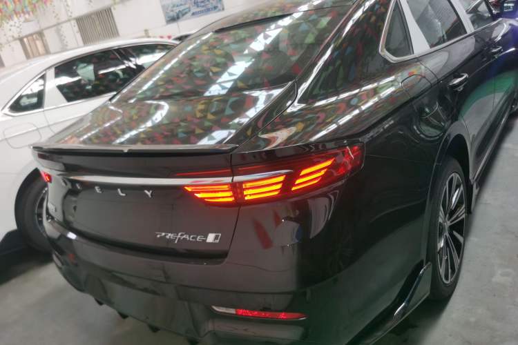 Used Geely Auto Preface 2026 Model Oriental Yao 1.5TD Kunlun Edition Rear