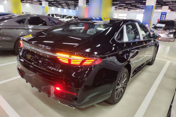Used Geely Auto Preface 2026 Model Oriental Yao 1.5TD Fuyao Edition Rear Right 45 Deg