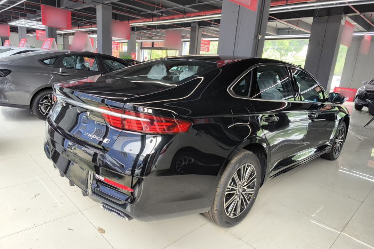 Used Geely Auto Preface 2026 Model Oriental Yao 1.5TD Fuyao Edition Rear Right 45 Deg
